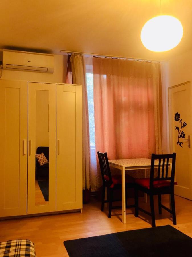 Central Charming Apartments ブカレスト エクステリア 写真